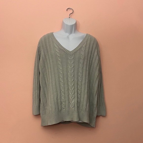 Avenue Sweaters - Avenue 22/24 Grey Sweater